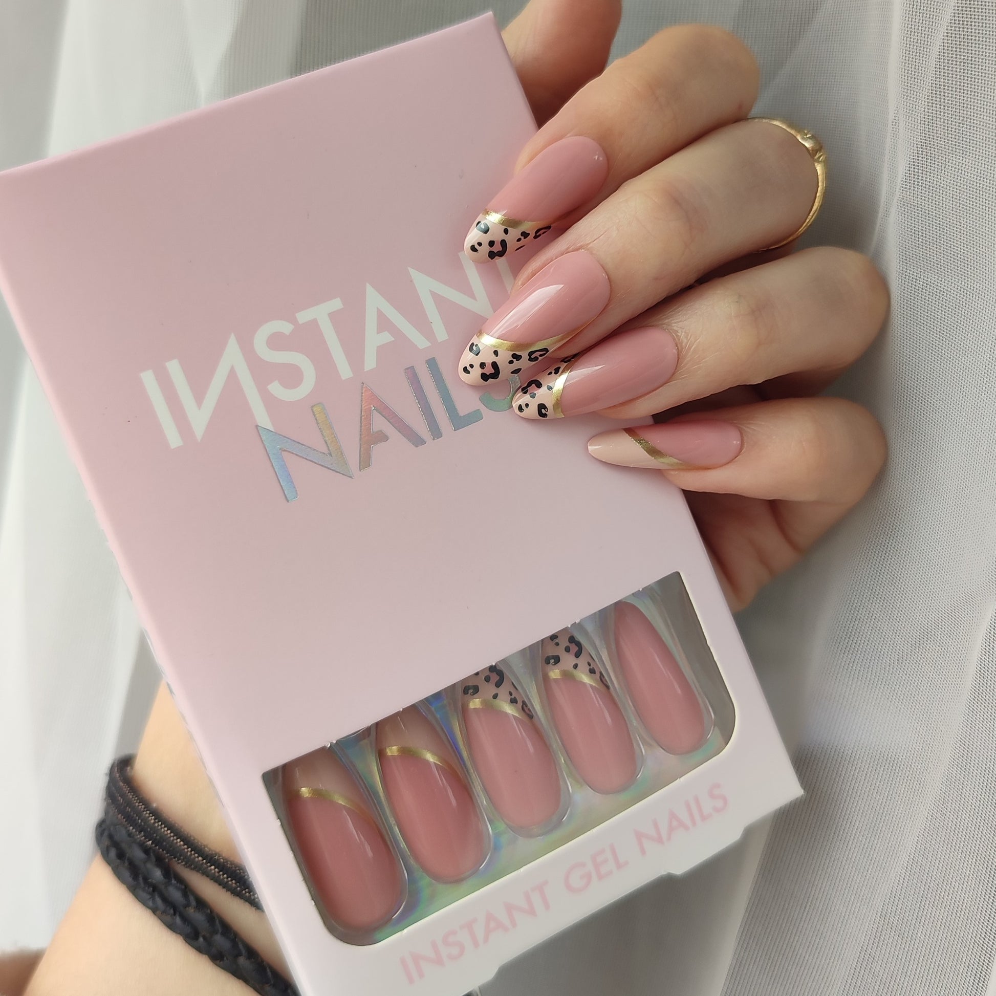 instant-nails-unghii-false-unghii press-on