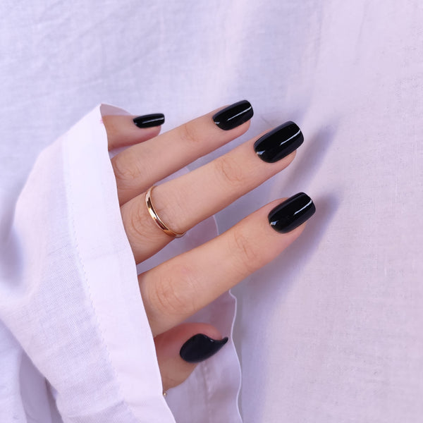Mani + Pedi All Black