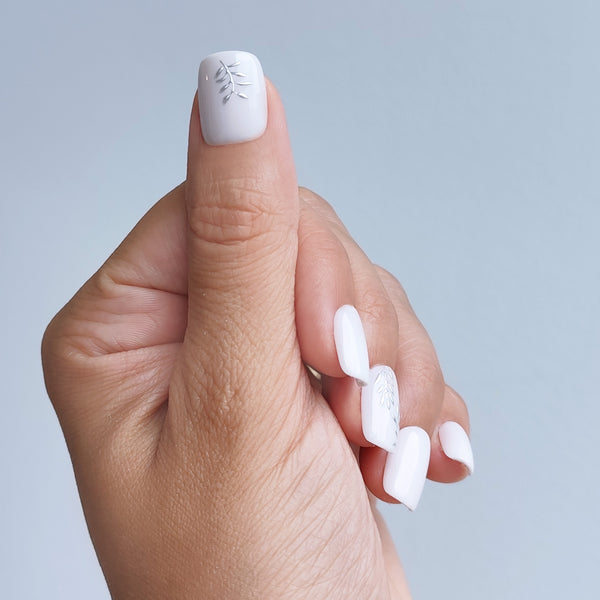 unghii-presson-instant-nails-unghii-false-unghii-autoadezive-unghii-foreverlash