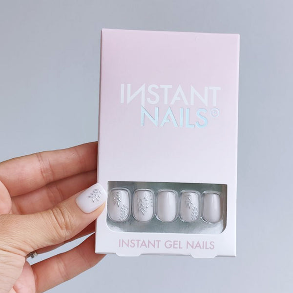 unghii-presson-instant-nails-unghii-false-unghii-autoadezive-unghii-foreverlash