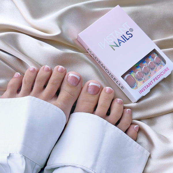 Mani + Pedi French
